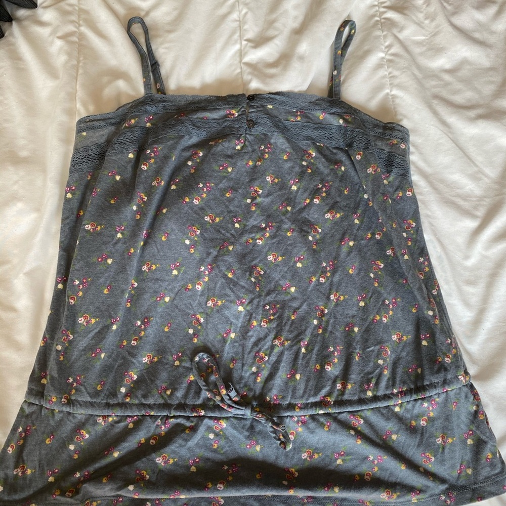 Old navy tank medium